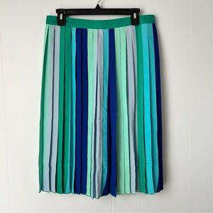 Women’s‎ Size 10 Motto Flirty Pleated Skirt Women's. multicolor New without tags
